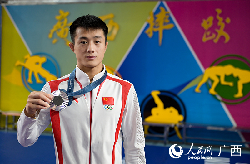 廣西摔跤運(yùn)動員曹利國。人民網(wǎng) 雷琦竣攝