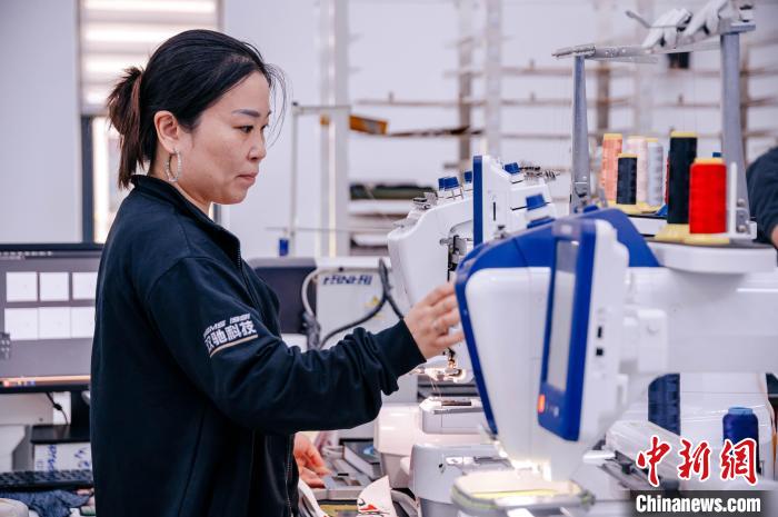 （高質量發(fā)展調研行）“私人訂制”莆田鞋：鞋合適不合適只有腳知道