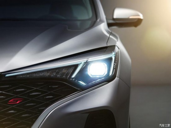 長(zhǎng)安汽車(chē) 逸動(dòng) 2020款 PLUS 基本型