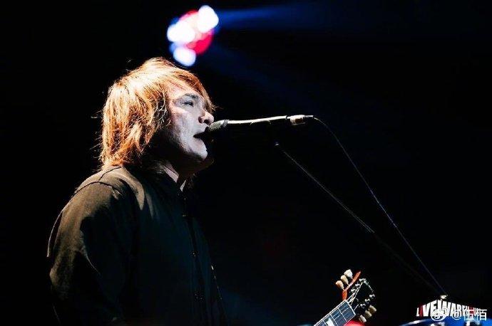 圖為伍佰演唱會現(xiàn)場。來源：伍佰微博